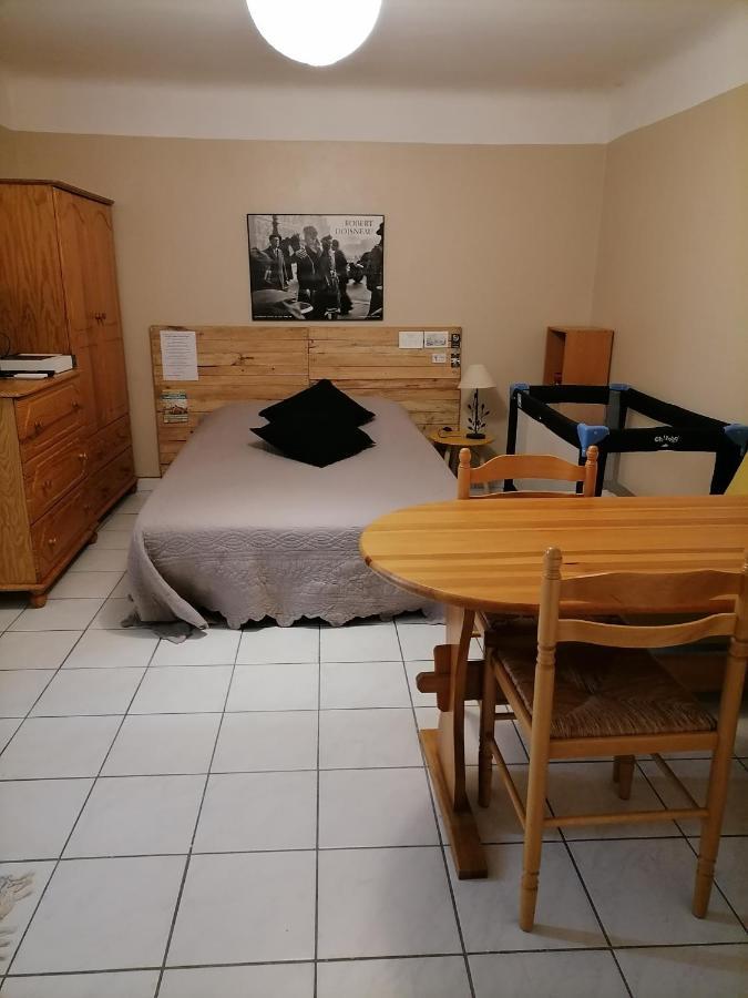 Apartament Beaucaire Studio Zewnętrze zdjęcie