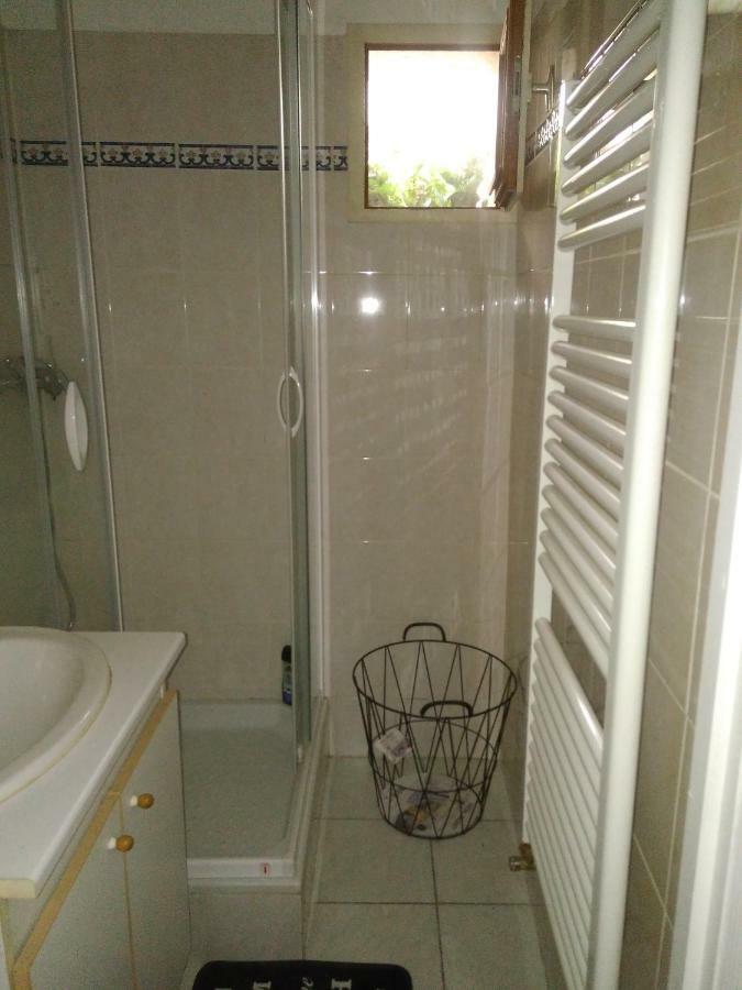 Apartament Beaucaire Studio Zewnętrze zdjęcie