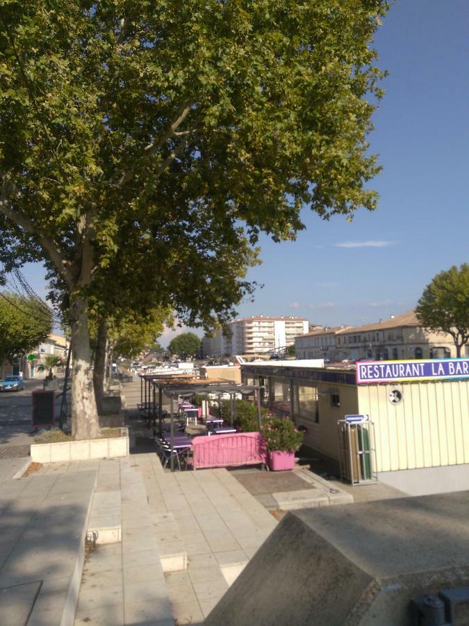 Apartament Beaucaire Studio Zewnętrze zdjęcie